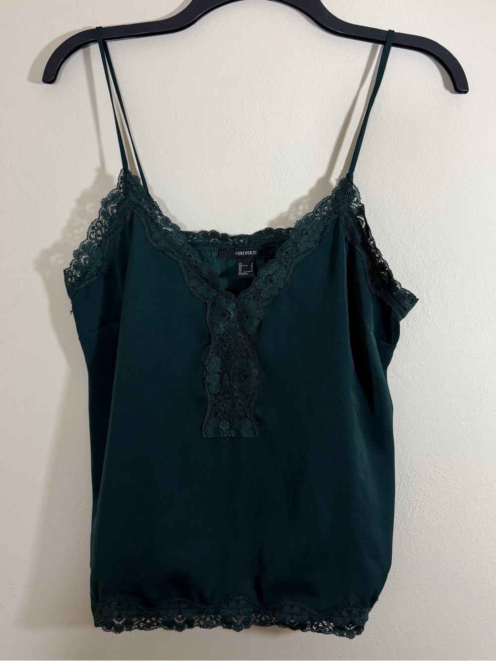 Forever 21 Green Satin Lace Camisole Cami Tank V Neck Adjustable Straps Size S